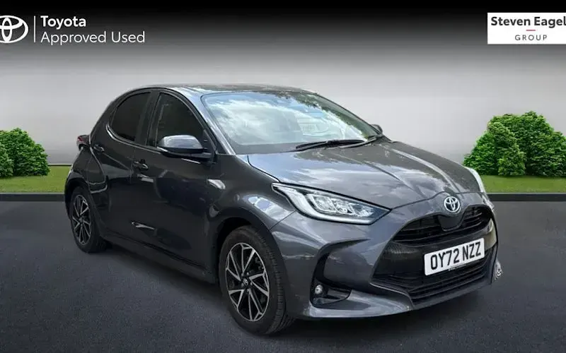 Used Toyota Yaris Design 116 HP (85 kW) 2022 Hatchback