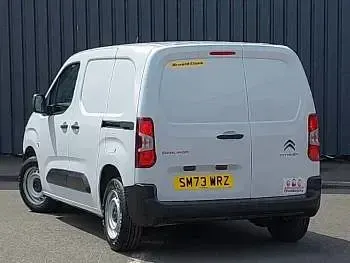 Used Citroën e-Berlingo 100 HP (73 kW) 2023 White
