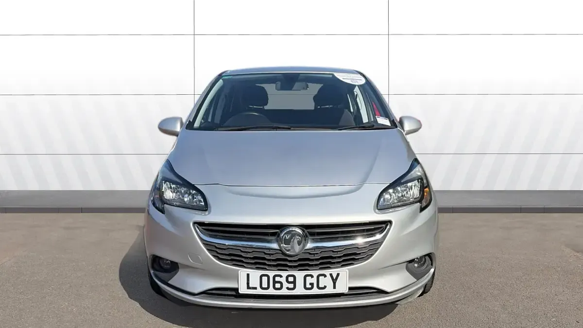 Used Vauxhall Corsa 90 HP (66 kW) 2019 Silver Hatchback