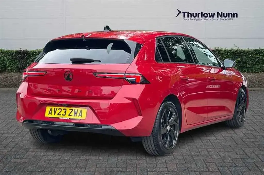 Used Vauxhall Astra S 130 HP (95 kW) 2023 Red Hatchback