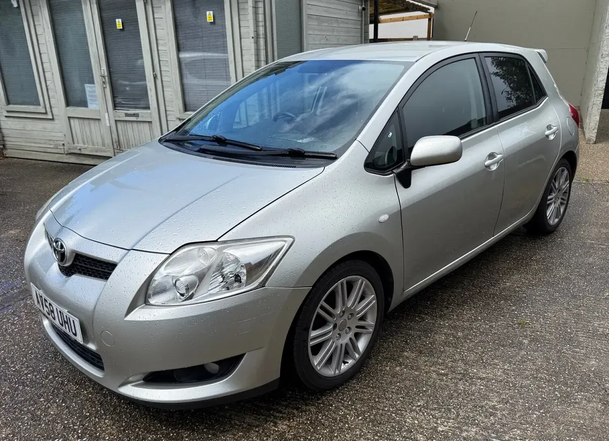 Used Toyota Auris SR 2008 Silver Hatchback