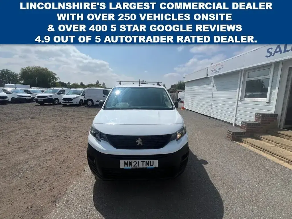 Used Peugeot Partner 2021 White MPV