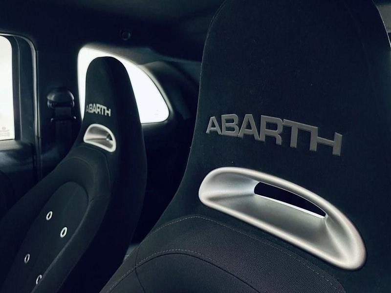 Begagnad Abarth 595 145 HK (106 kW) 2017 Grå Halvkombi