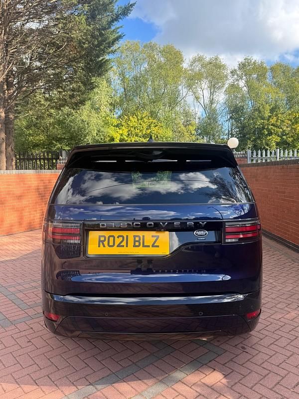 Used Land Rover Discovery 5 SE Dynamic 2021 Blue SUV