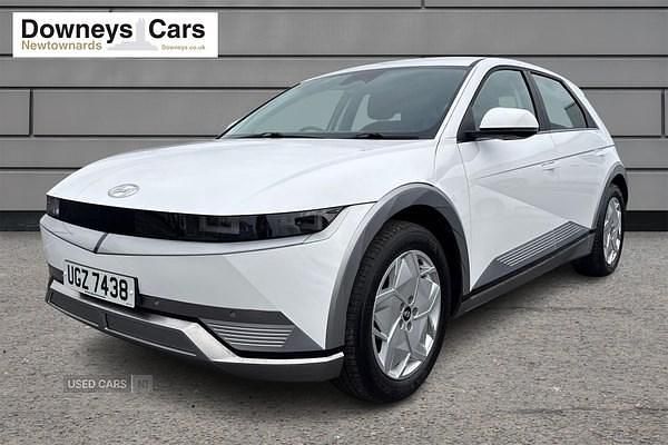 Used Hyundai Ioniq Premium 125 kW (170 HP) 2021 White Hatchback