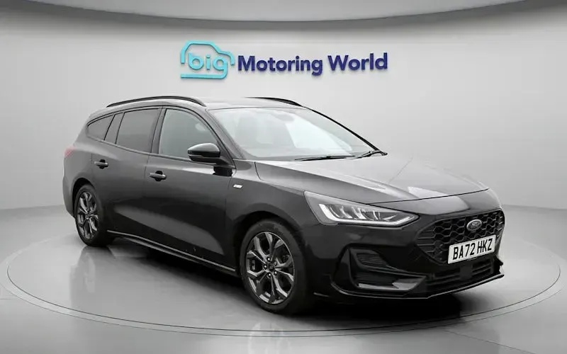 Used Ford Focus ST-Line 125 HP (91 kW) 2022 Black Estate