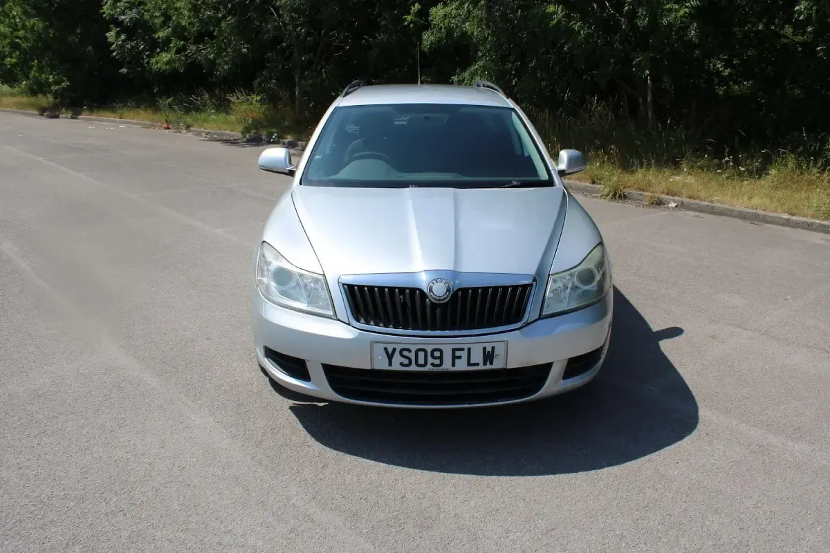 Used Skoda Octavia SE 2009 Silver Estate