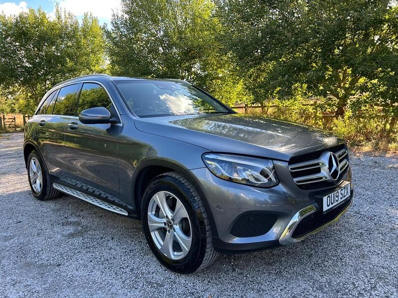 Grey Used 2019 Mercedes GLC250 Premium Estate | £17,390 (Fair price) - Image 1/4