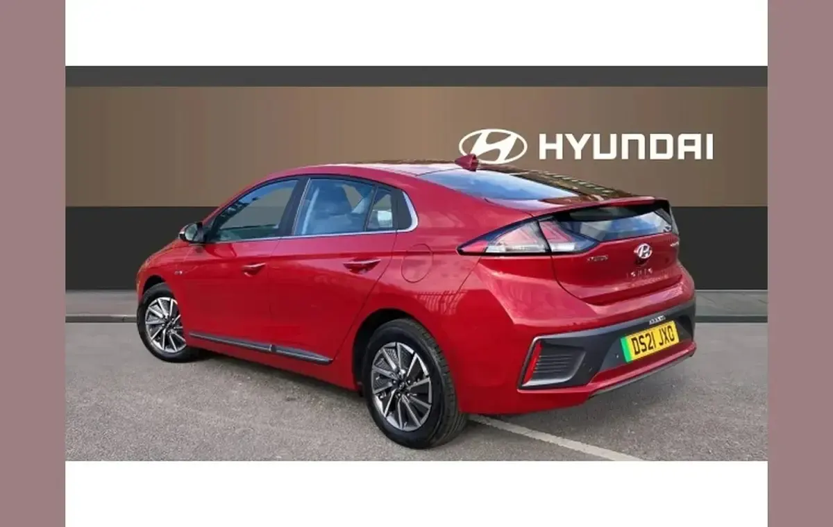 Used Hyundai Ioniq Premium 100 kW (136 HP) 2021 Red Hatchback