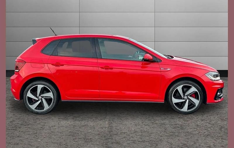 Used VW Polo GTI 200 HP (147 kW) 2019 Red Hatchback