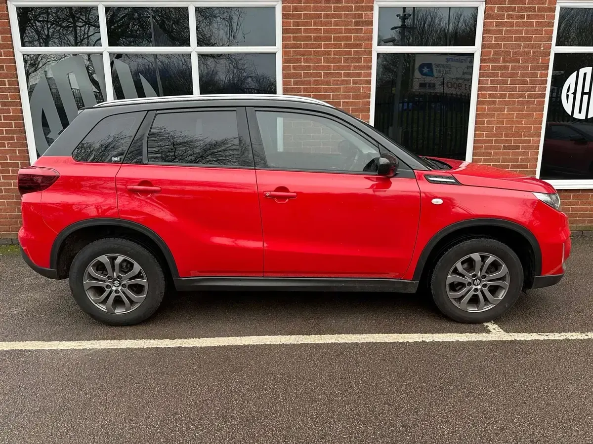 Used Suzuki Vitara SZ4 129 HP (94 kW) 2021 Red SUV