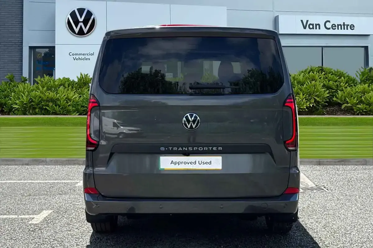 New VW T7 Pro 160 kW (218 HP) 2025 Grey Van