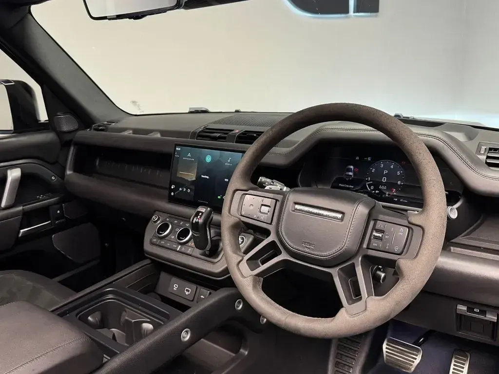 Used Land Rover Defender Carpathian Edition 525 HP (386 kW) 2022 Grey SUV