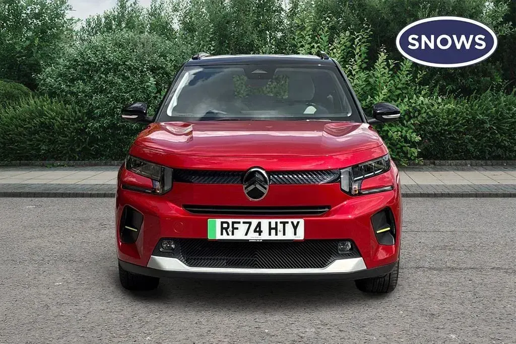Used Citroën e-C3 81 kW (111 HP) 2024 Red Hatchback
