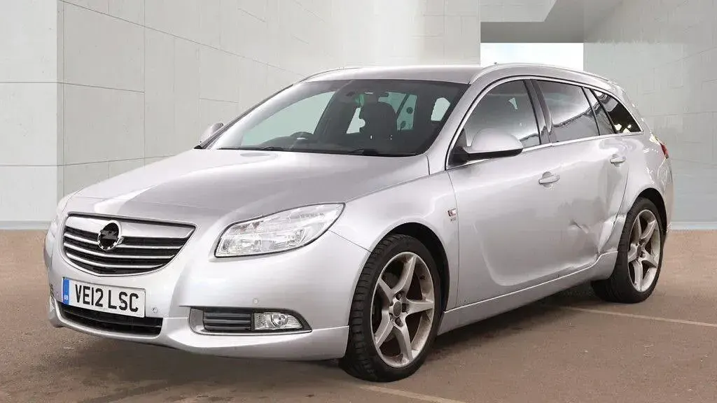 Used Vauxhall Insignia SRi 2012 Silver Estate