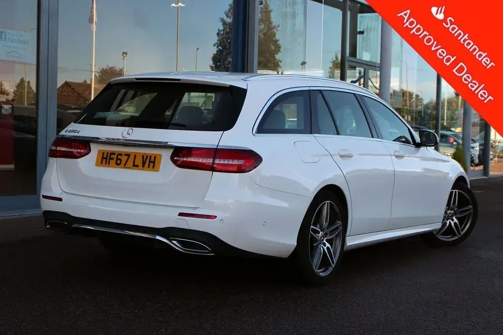 Used Mercedes E220 AMG line 194 HP (142 kW) 2017 White Estate