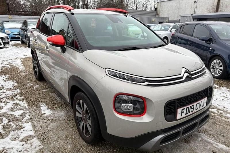 Used Citroën C3 Aircross Feel 100 HP (73 kW) 2019 Beige SUV