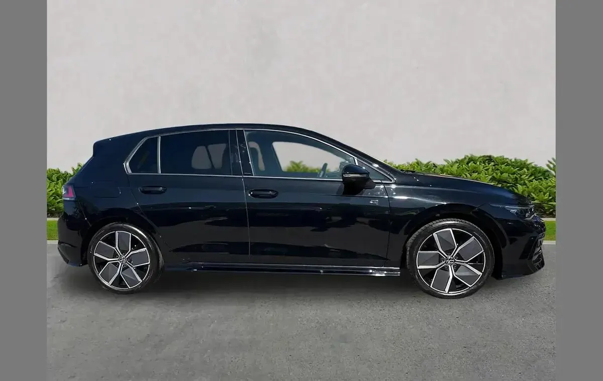 Used VW Golf VIII Black Edition 147 HP (108 kW) 2026 Black Hatchback