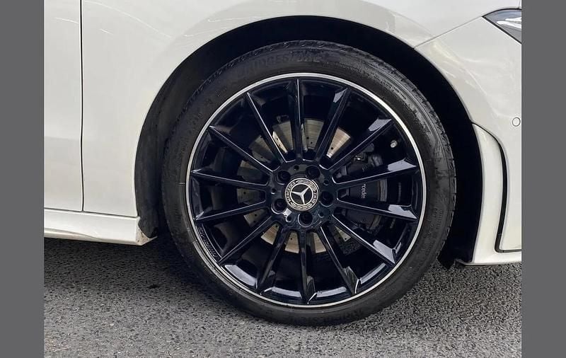 Used Mercedes CLA200 AMG Line Premium Plus 161 HP (118 kW) 2023 White Coupe