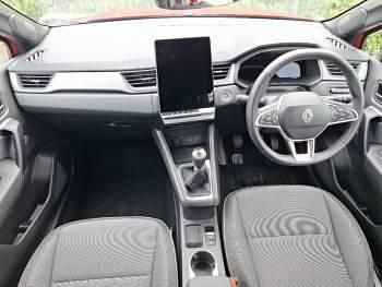 Used Renault Symbioz Techno 140 HP (102 kW) 2025 Red SUV