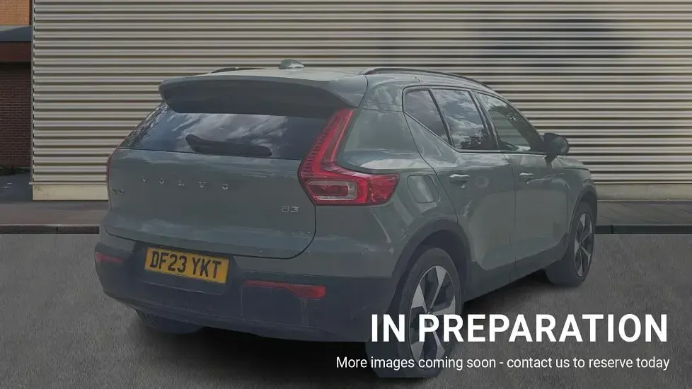 Used Volvo XC40 Ultimate 163 HP (119 kW) 2023 Green SUV