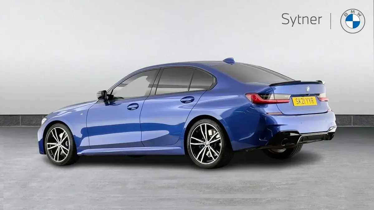 Used BMW 320 M Sport 190 HP (139 kW) 2021 Blue Sedan