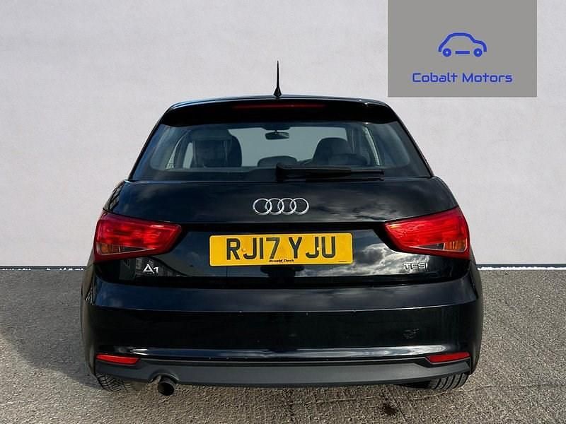 Used Audi A1 Business 95 HP (69 kW) 2017 Black Hatchback