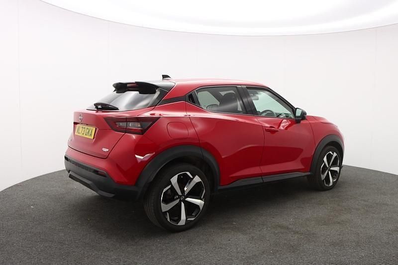 Used Nissan Juke Tekna 117 HP (86 kW) 2024 Red SUV