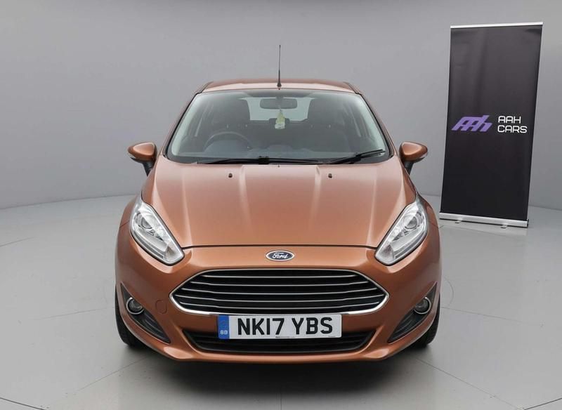 Used Ford Fiesta Zetec 2017 Brown Hatchback