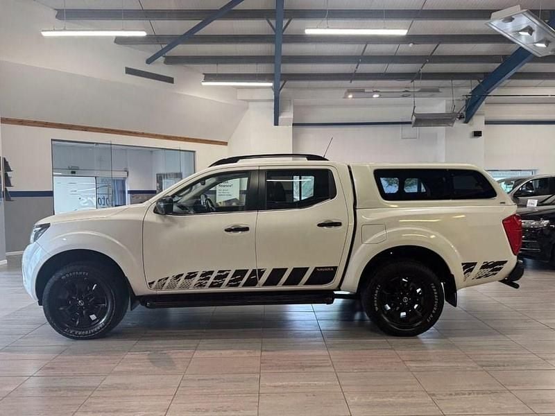 Used Nissan Navara N-Guard 190 HP (139 kW) 2020 White Pickup
