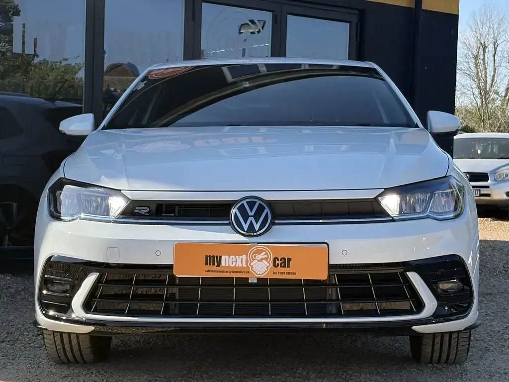 Used VW Polo R-line 95 HP (69 kW) 2023 White Hatchback