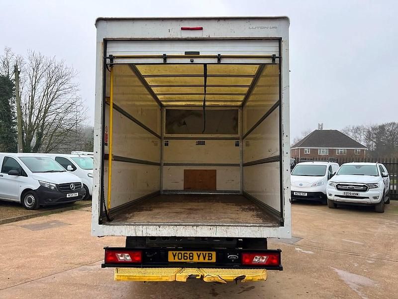 Used Ford Transit 130 HP (95 kW) 2018 White Cabriolet