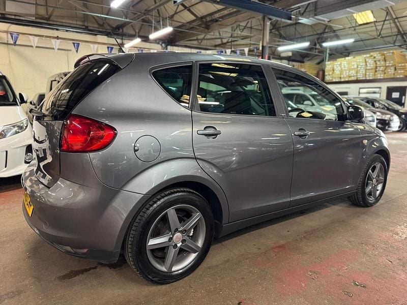 Used Seat Altea I-Tech 2015 Grey MPV