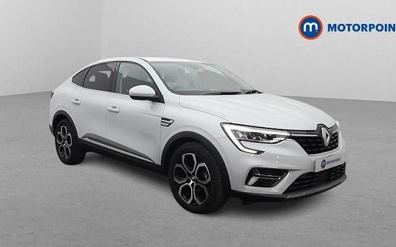 Used Renault Arkana Version S 140 HP (102 kW) 2022 White SUV