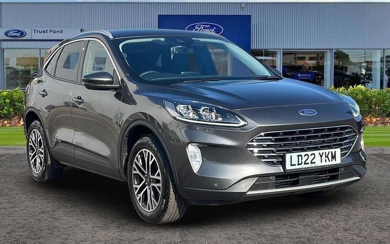 Used 2023 Ford Kuga Titanium SUV | £19,618 (Good price) - Image 1/4