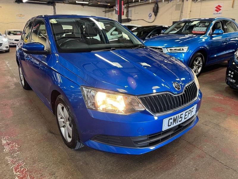Used Skoda Fabia SE 90 HP (66 kW) 2015 Blue Hatchback