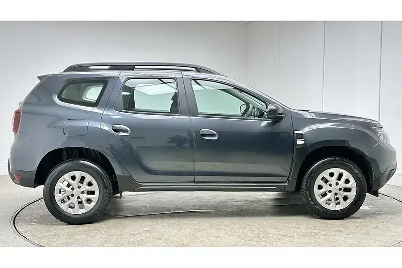 Used Dacia Duster Comfort 100 HP (73 kW) 2022 Grey SUV