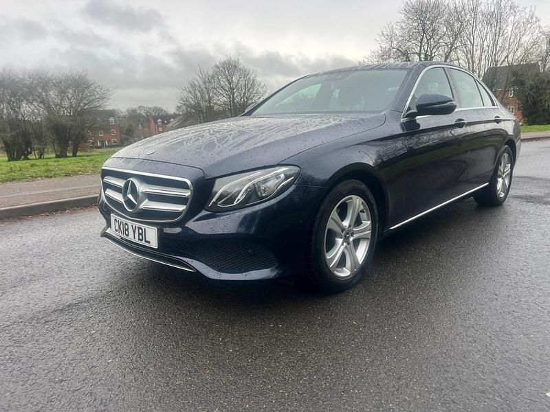 Used Mercedes E200 SE 150 HP (110 kW) 2018 Blue Sedan