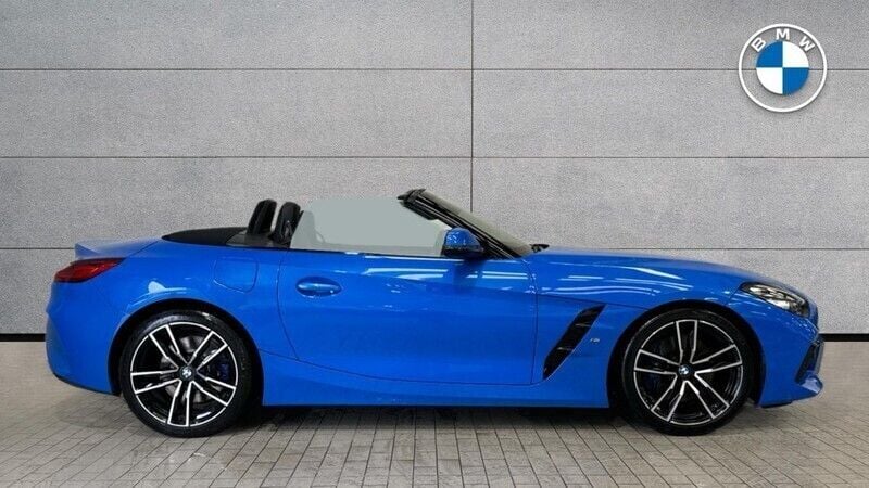 Used BMW Z4 M Sport 194 HP (142 kW) 2019 Blue Cabriolet