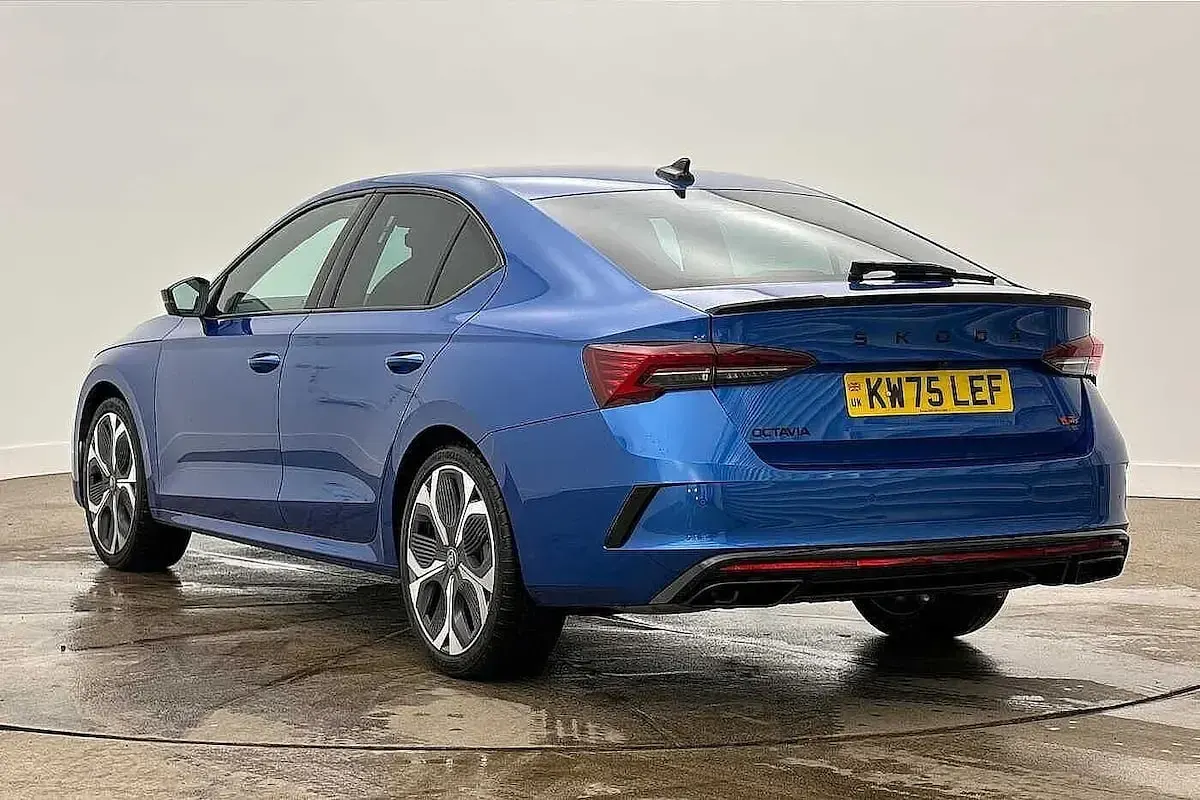 Used Skoda Octavia vRS 265 HP (194 kW) 2026 Race blue metallic Hatchback