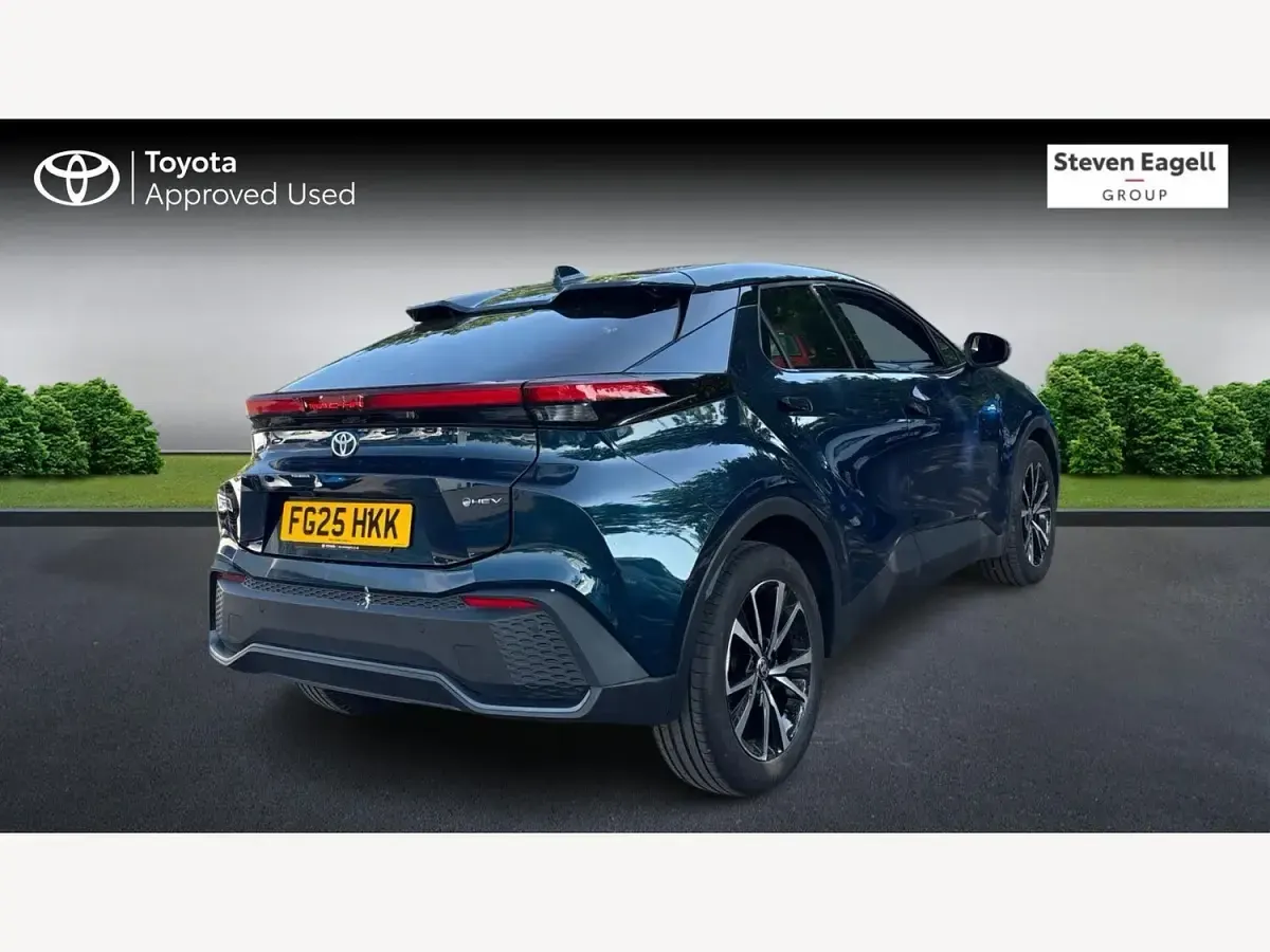 Used Toyota C-HR Design 120 HP (88 kW) 2025 Blue SUV