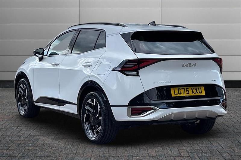 Used Kia Sportage GT-Line 157 HP (115 kW) 2025 Fusion white SUV