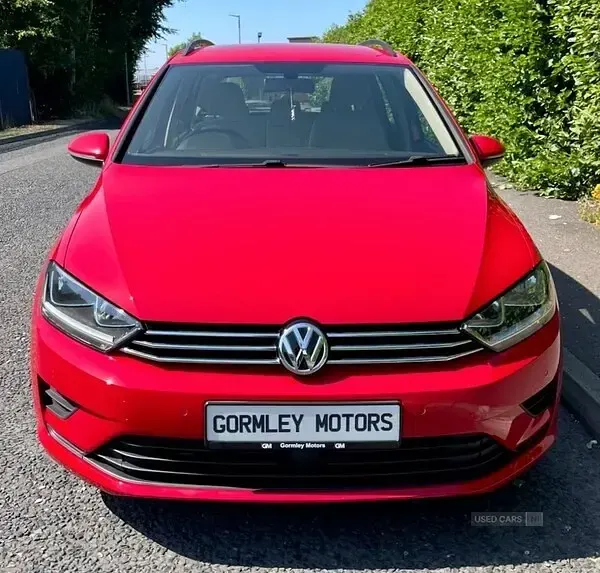 Used VW Golf Sportsvan SE 2015 Red MPV
