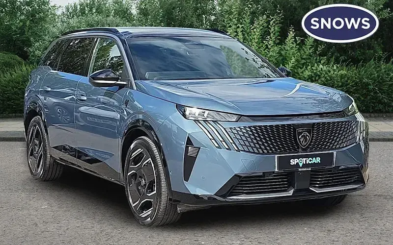 Used Peugeot e-5008 GTi 156 kW (213 HP) 2024 SUV