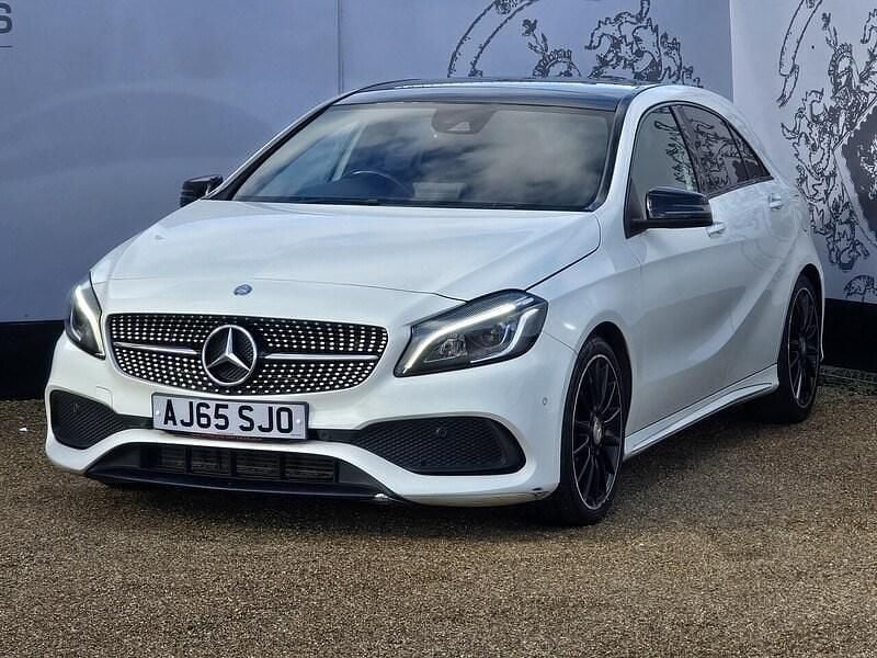 Used Mercedes A200 AMG Line Premium Plus 156 HP (114 kW) 2016 White Hatchback