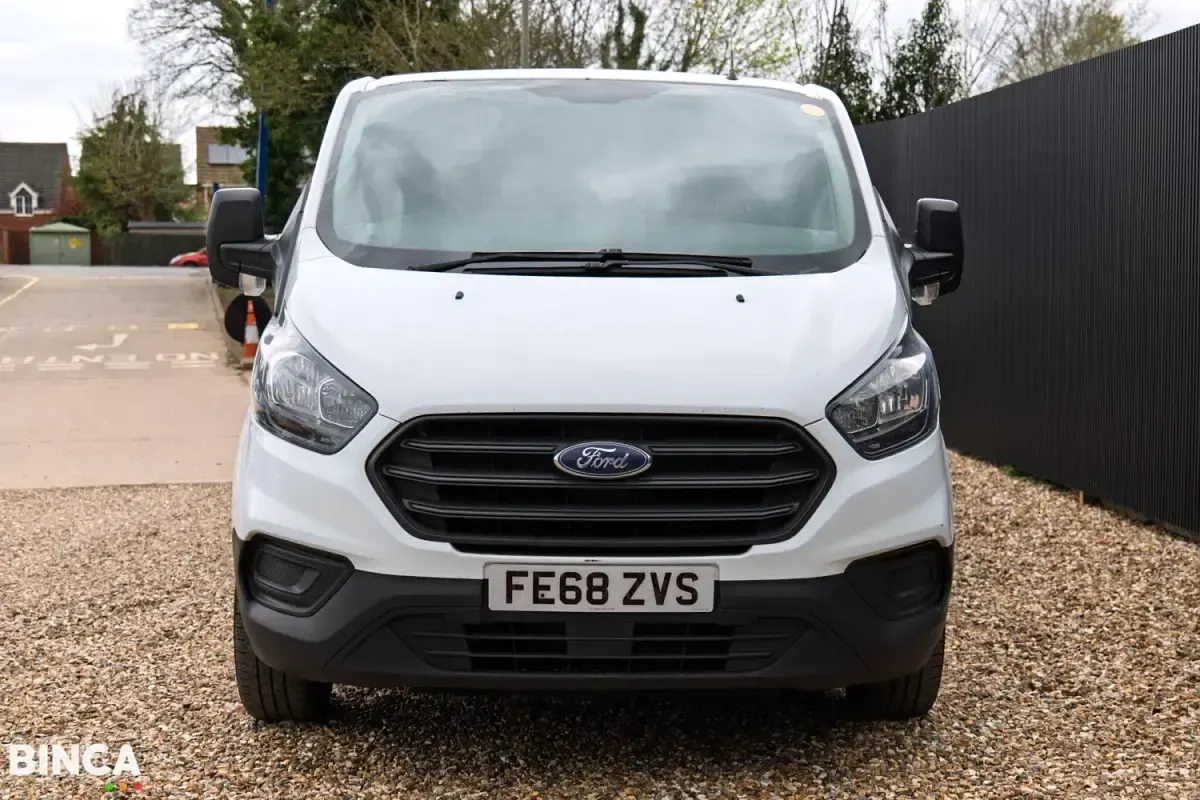 Usado Ford Transit Custom 105 HP (77 kW) 2018 Branco Van