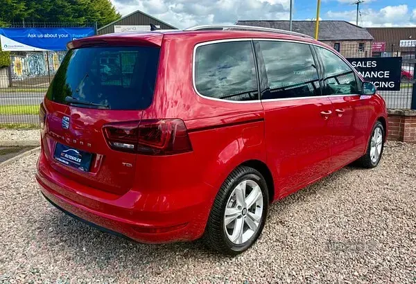 Used Seat Alhambra SE 184 HP (135 kW) 2017 Red MPV