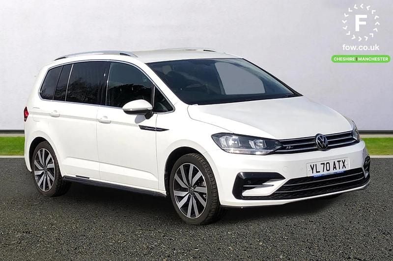 Used VW Touran R-line 150 HP (110 kW) 2021 White MPV