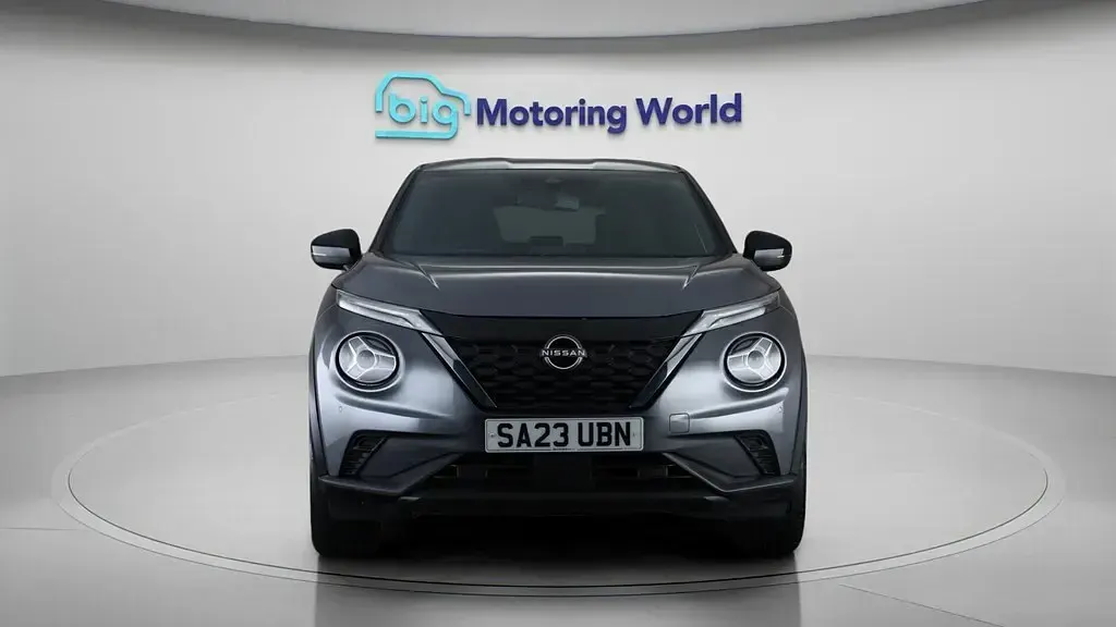 Used Nissan Juke N-Connecta 143 HP (105 kW) 2023 Grey SUV