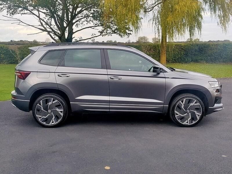 Used Skoda Karoq SportLine 150 HP (110 kW) 2022 Grey SUV